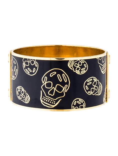 alexander mcqueen skull bracelet made in china